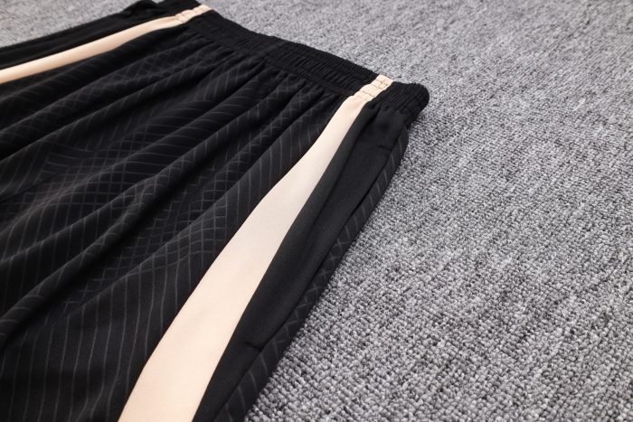 Chelsea 23/24 Black Short Sleeve Suit - 图片 4