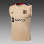 Barcelona 24/25 Vest in Earth Yellow - 图片 9