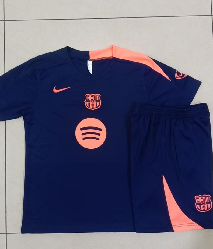 Barcelona Short Sleeve Training Shirt (Pink Shoulder) - 图片 9