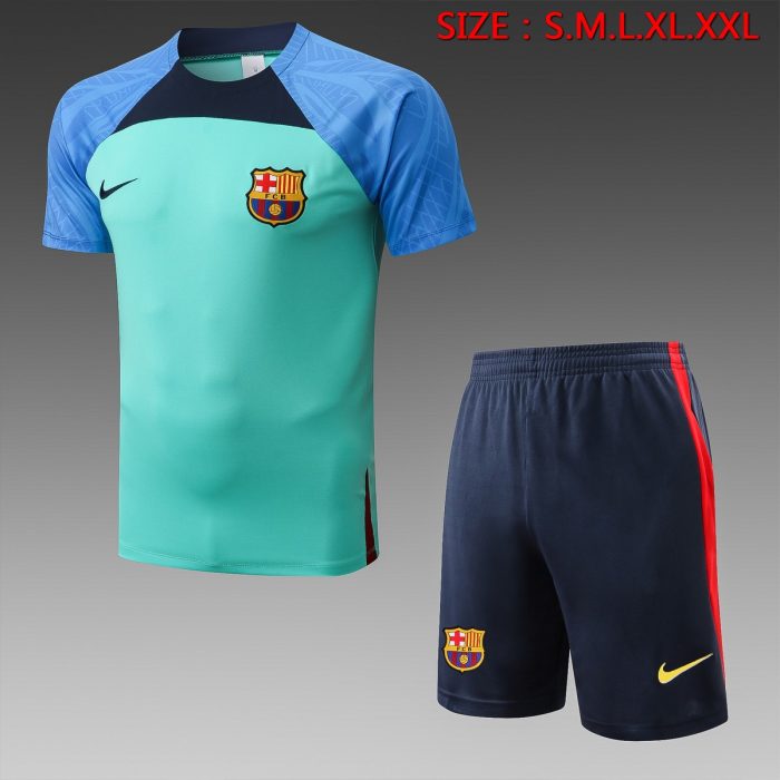 Barcelona 22-23 Green Short Sleeve Training Set with 5-Inch Shorts - 图片 2