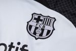 Barcelona 23-24 Grey Short Sleeve Training Suit with 5-Panel Shorts - 图片 5