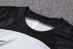 Barcelona 23-24 Grey Short Sleeve Training Suit with 5-Panel Shorts - 图片 6
