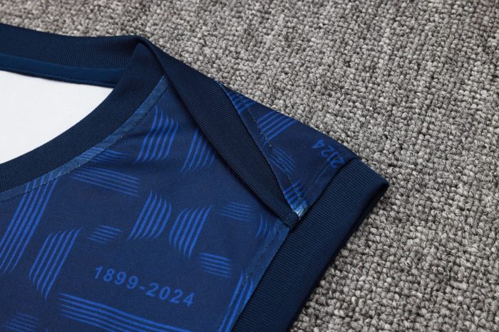 Barcelona 24/25 Vest in Royal Blue with Yellow Nike Logo - 图片 6
