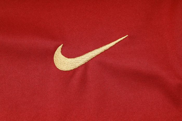 Barcelona 24/25 Long Zip Hoodie in Maroon - 图片 5