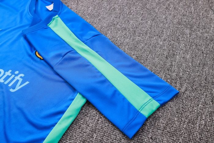 Barcelona 23-24 Short Sleeve Training Suit with 5-Point Shorts - 图片 6