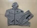 Barcelona 24/25 Long Zip Hoodie in Gray (Black Logo) - 图片 8