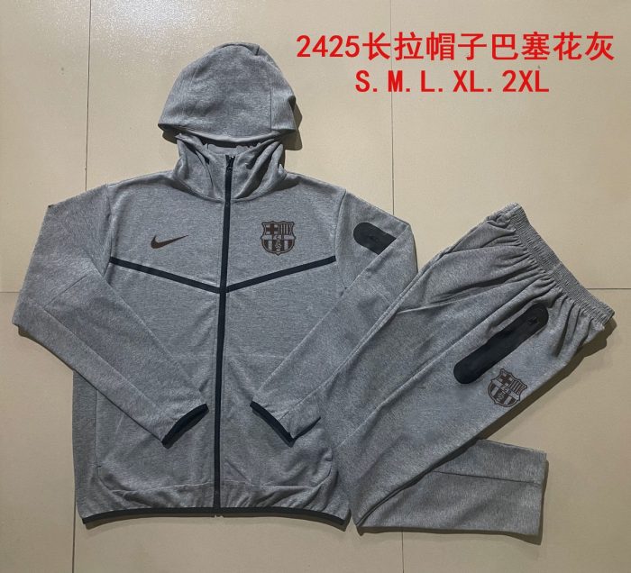 Barcelona 24/25 Long Zip Hoodie in Gray (Black Logo) - 图片 9