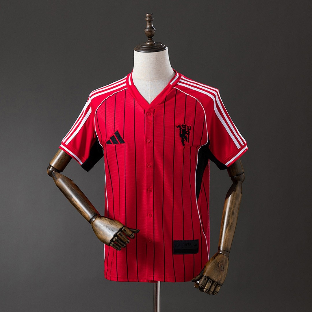 JER-3034_1 Man Utd 25/26 US Pack Full-Button Baseball Jersey Red - 图片 1