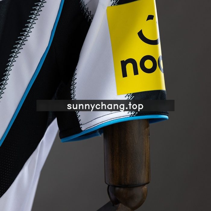 Newcastle United 25/26 Home Jersey - 图片 3