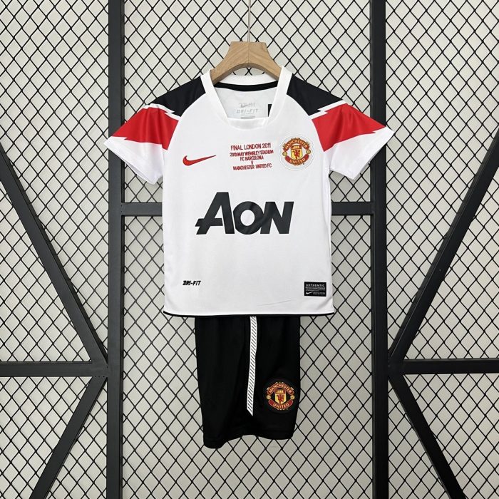 Man Utd 10/11 Champions League Away Kids Jersey - 图片 9