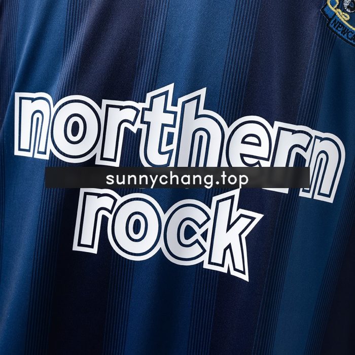 Newcastle United 2005-2006 Away Retro Shirt - 图片 6
