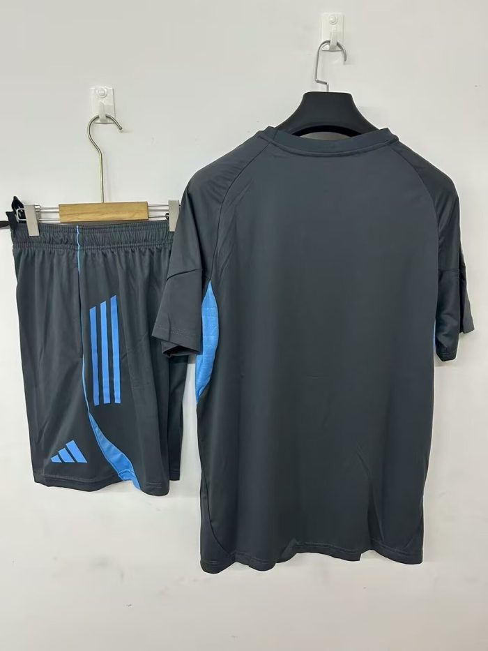Newcastle United 25/26 Training Jersey Grey - 图片 2