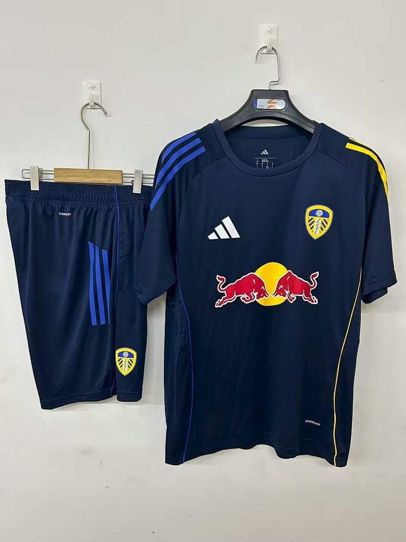JER-3404_1 Leeds United 25/26 Training Jersey Royal Blue - 图片 1