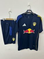 Leeds United 25/26 Training Jersey Royal Blue - 图片 3