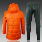 2021 Man Utd Orange Cotton Jacket - 图片 2