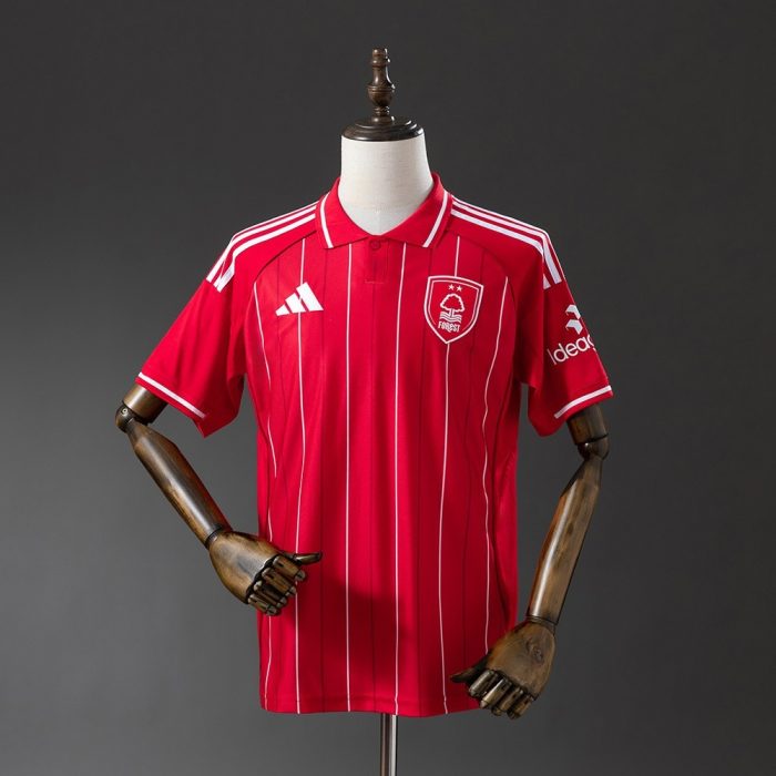 Nottingham Forest 2025/2026 Polo Shirt - 图片 8