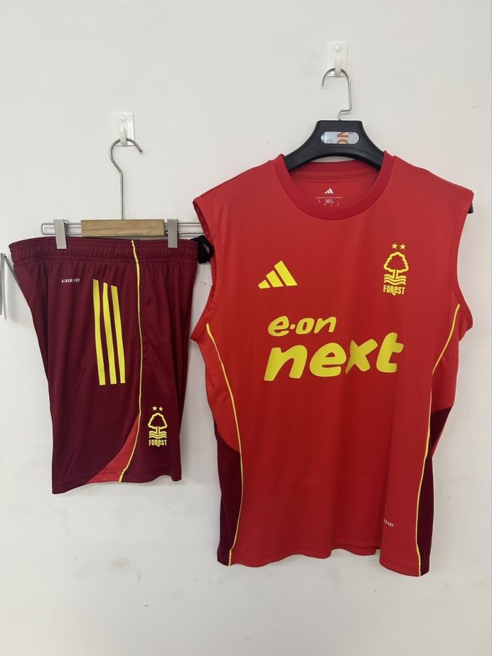 25/26 Nottingham Forest Training Jersey Red - 图片 3