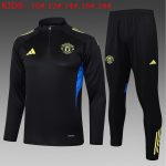 Manchester United Black Kids' Half-Zip Jacket