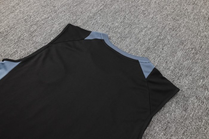 Manchester United 24/25 Vest Black - 图片 5