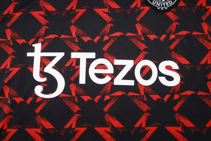 Manchester United 24/25 Black Red Splatter Vest - 图片 4