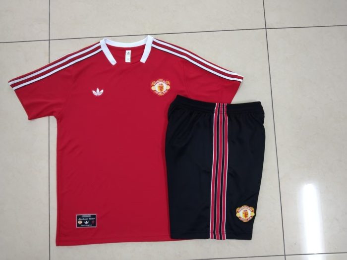 Manchester United Red Retro T-Shirt - 图片 9