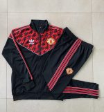 Manchester United Kids Black Long Zipper Jacket with Red Splatter - 图片 4