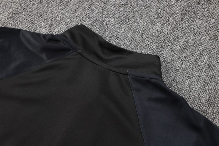 Manchester United 24/25 Half Zip Jacket Black (Adidas Three Stripes) - 图片 5