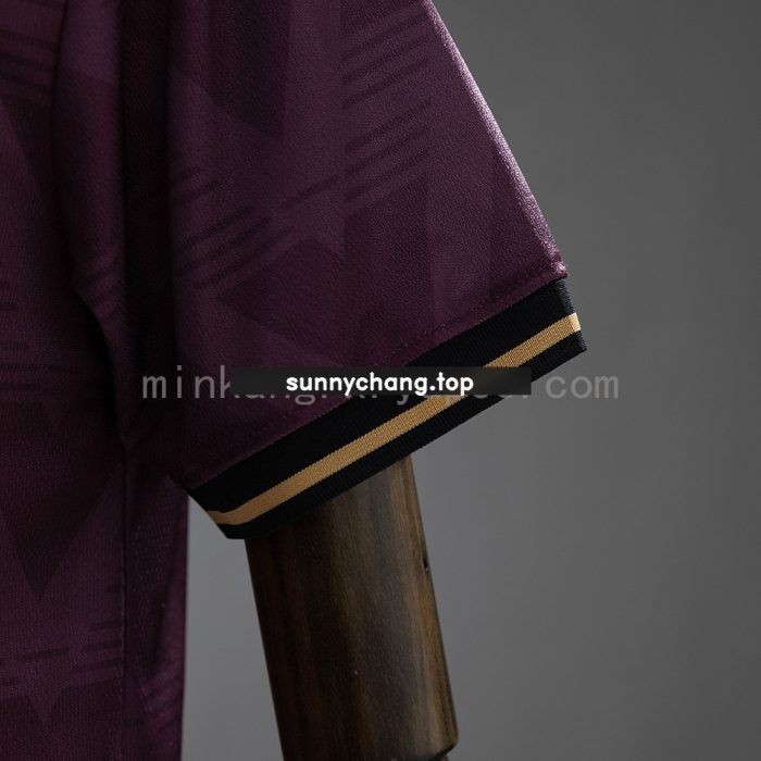 Arsenal 25/26 Special Edition Maroon Jersey - 图片 4