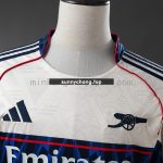 Arsenal 25/26 Pre-Match Beige Jersey - 图片 9