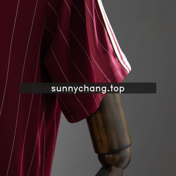 Arsenal 25/26 Retro Special Edition Red - 图片 3