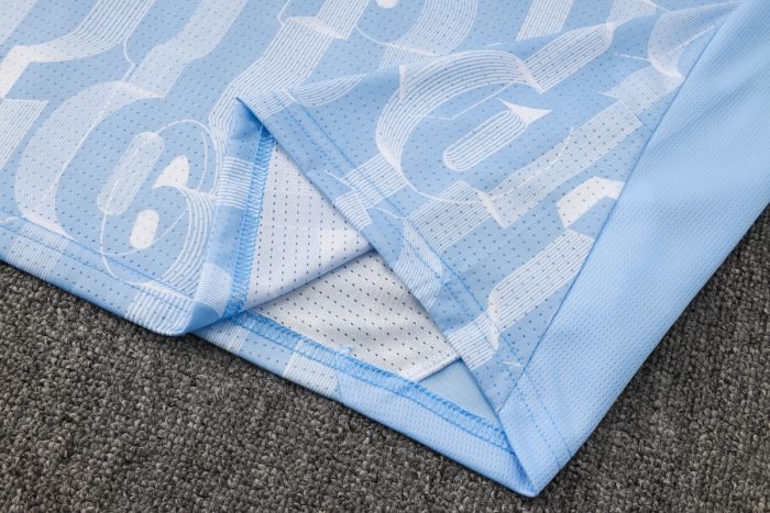 Manchester City 24/25 Vest Light Blue Spray - 图片 4