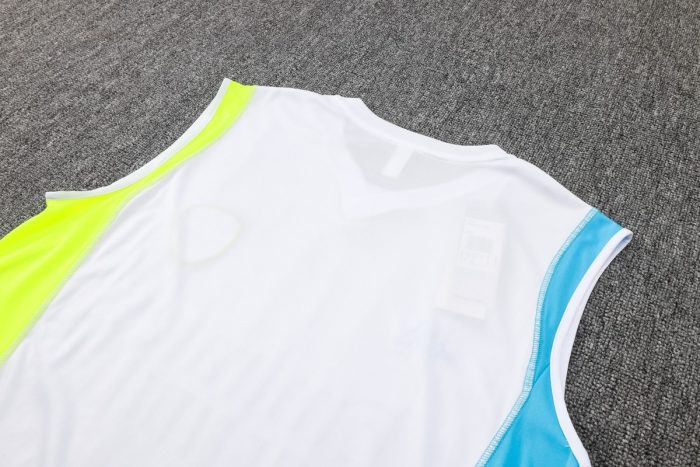 Arsenal 23/24 White Vest - 图片 5