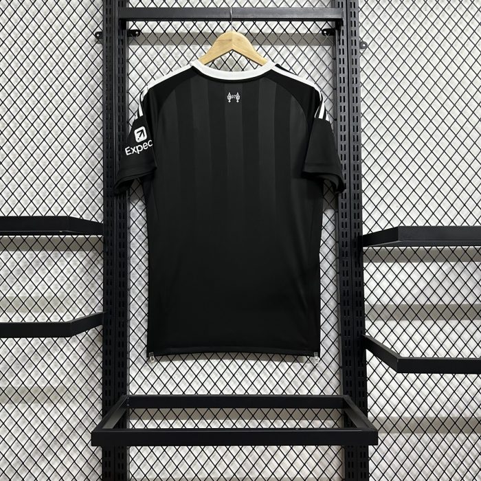 Liverpool FC 25-26 Goalkeeper Jersey - 图片 4