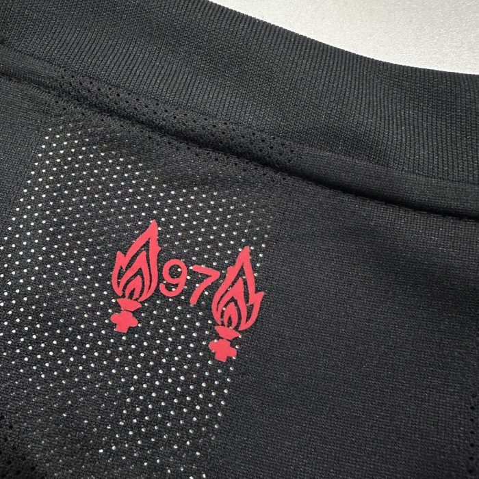 Liverpool FC 25/26 Player Version Black Red Label - 图片 7
