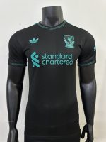Liverpool FC 25-26 Player Version Black Green Label - 图片 2