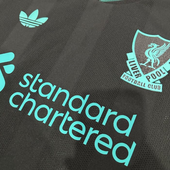 Liverpool FC 25-26 Player Version Black Green Label - 图片 6