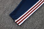 Arsenal Half-Zip Jacket in Maroon with Navy Collar - 图片 3