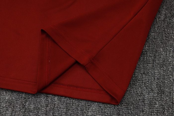 Arsenal Half-Zip Jacket in Maroon with Navy Collar - 图片 5