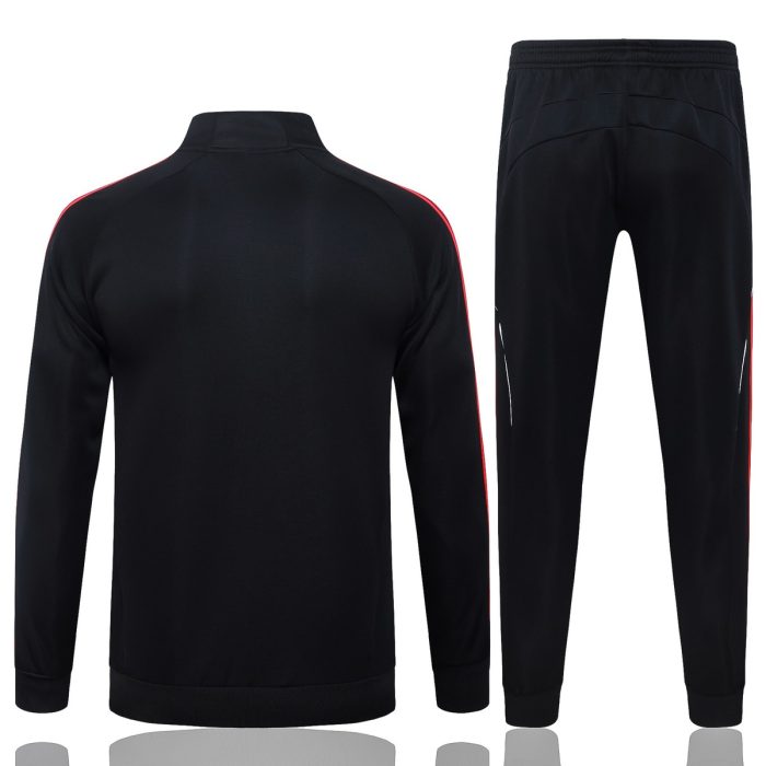 Liverpool FC Black Retro Jacket - 图片 5