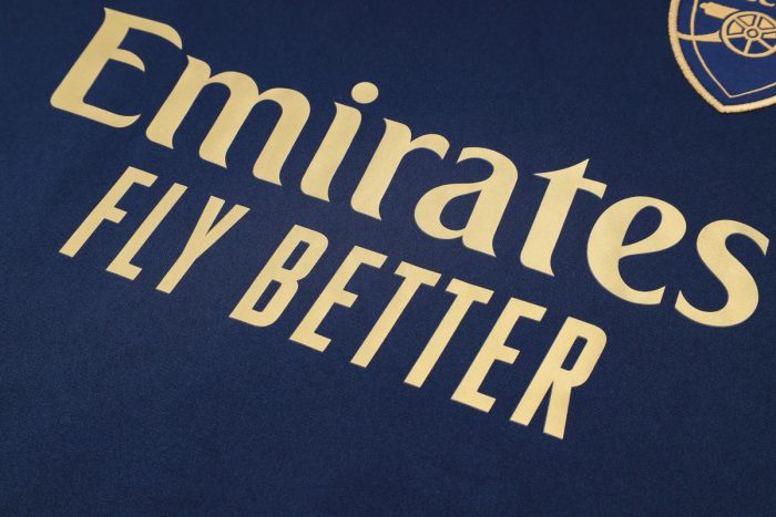 Arsenal 23-24 Short Sleeve Training Suit in Royal Blue (with 3/4 Pants) - 图片 6