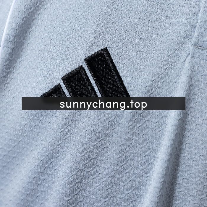 Real Madrid 25/26 Polo - Grey & White - 图片 5
