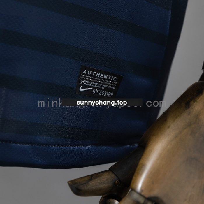 Atletico Madrid 2011-2012 Away Retro Jersey - 图片 5