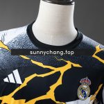 Real Madrid 25/26 Avengers Pre-Match Jersey (Black and White) - 图片 8