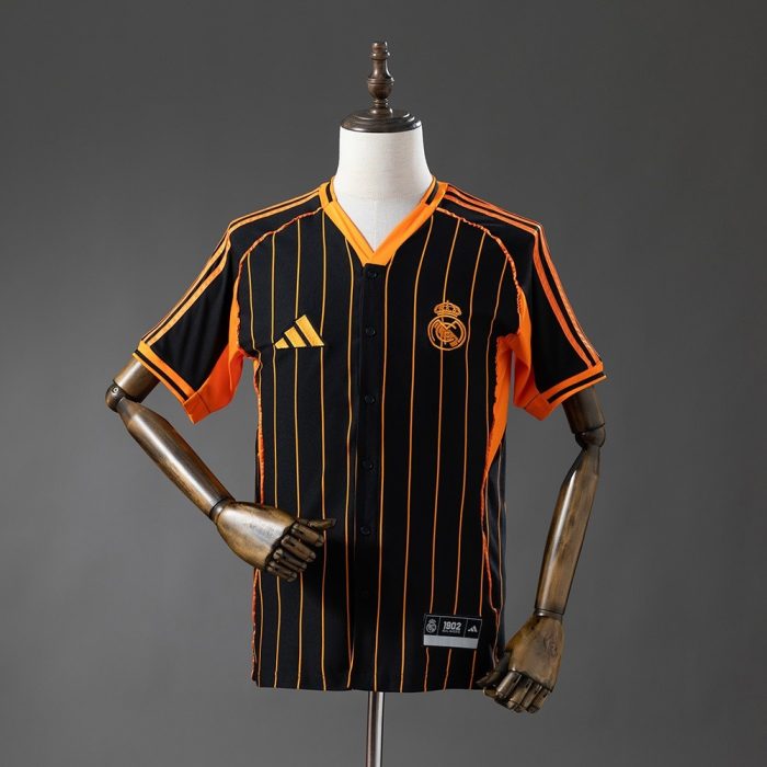 Real Madrid 25/26 Baseball Jersey - Black and Orange Striped - 图片 9