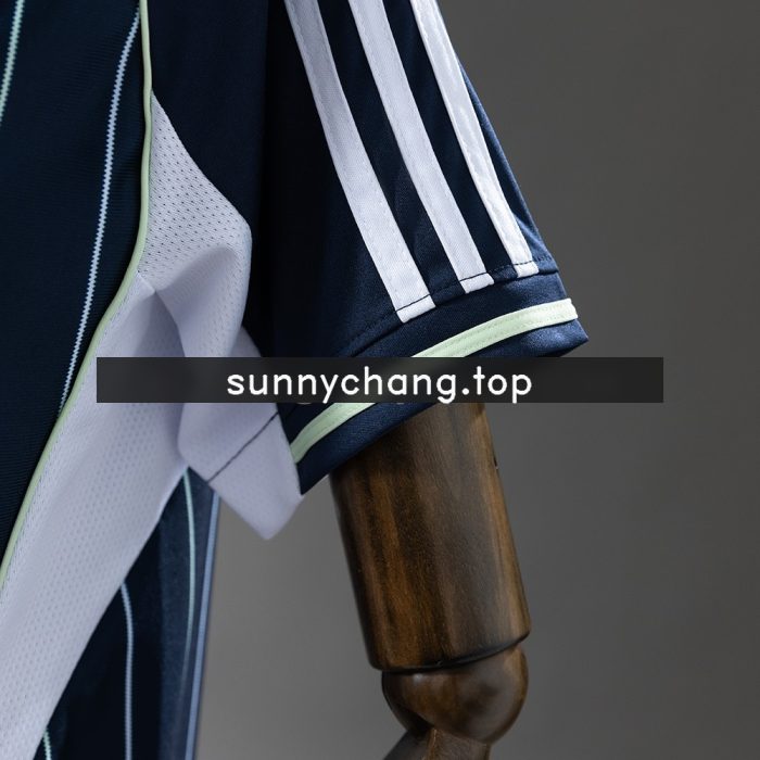 Real Madrid 25/26 Baseball Jersey - Navy Blue - 图片 4