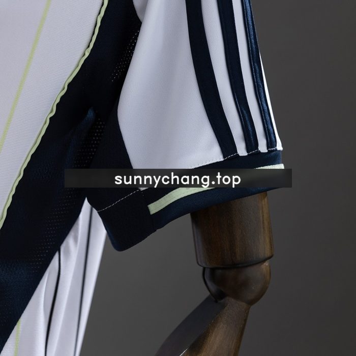 Real Madrid 25/26 Baseball Jersey - White - 图片 3