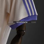 Real Madrid Originals 3-Stripes Beige T-Shirt - 图片 2