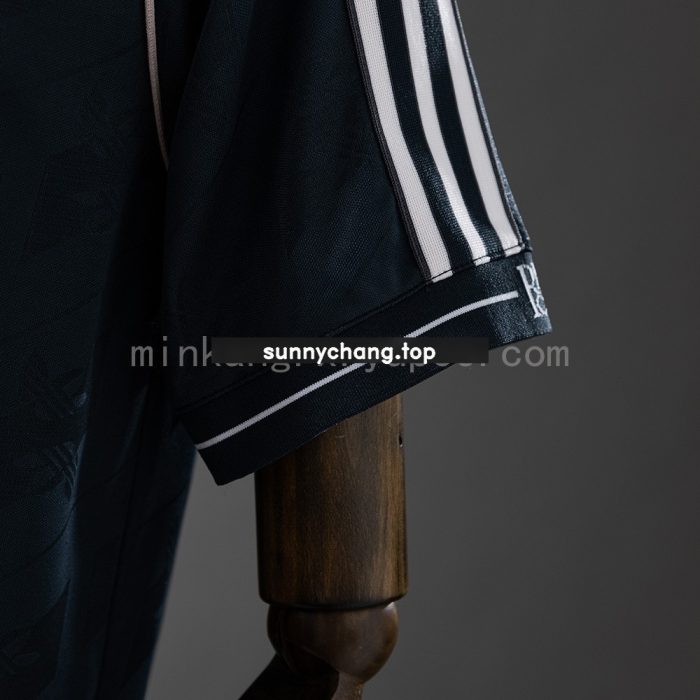 Real Madrid Grey Football Shirt - 图片 2