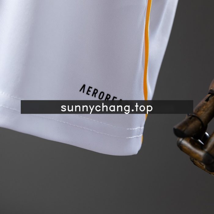 Real Madrid 25/26 Home Kids Kit Jersey - 图片 9