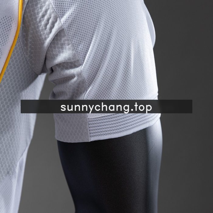 Real Madrid 25/26 Player Version Home Jersey - 图片 3